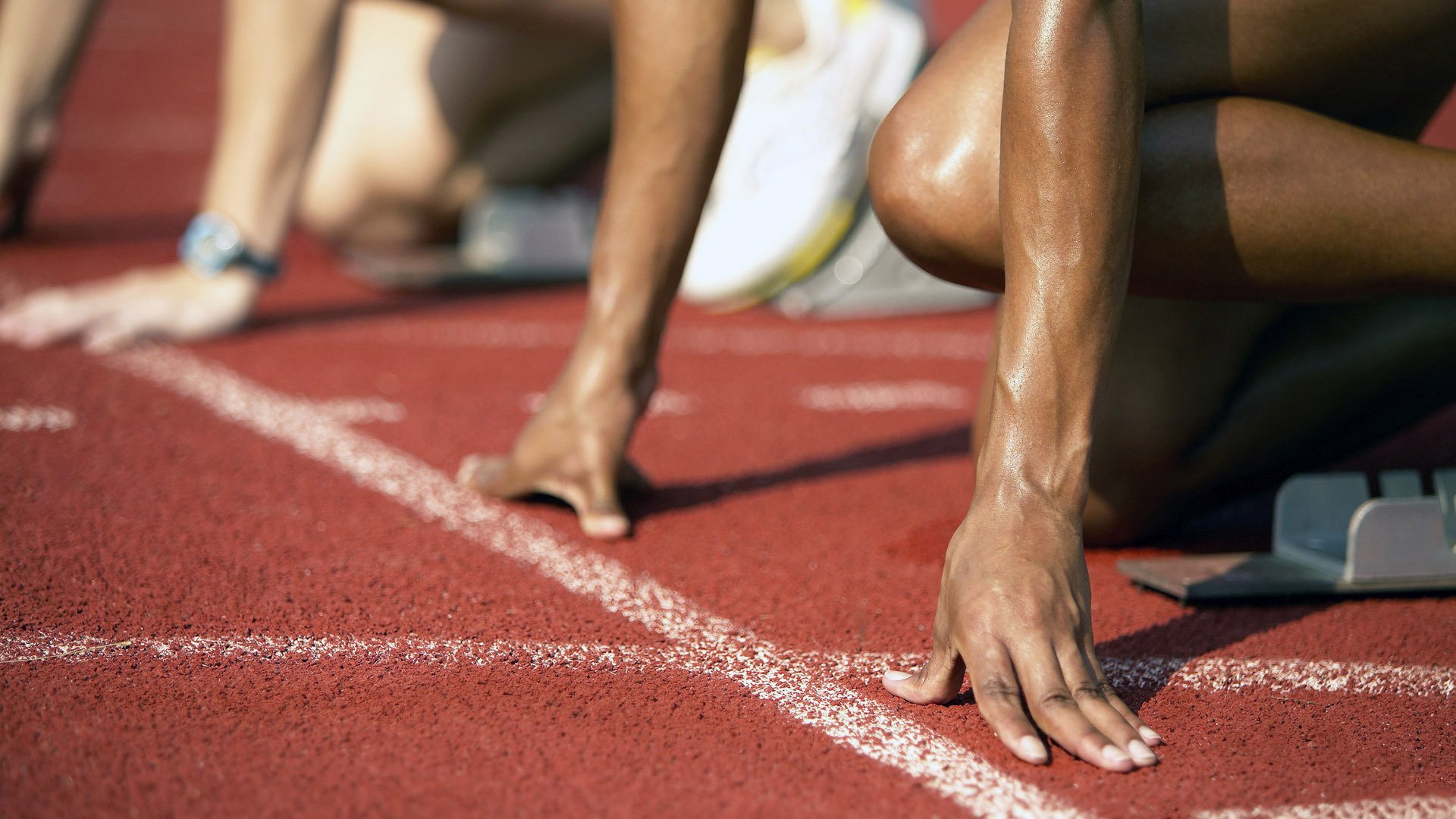 “西甲豪门展开追赶，形势变幻莫测”，西甲豪门什么意思